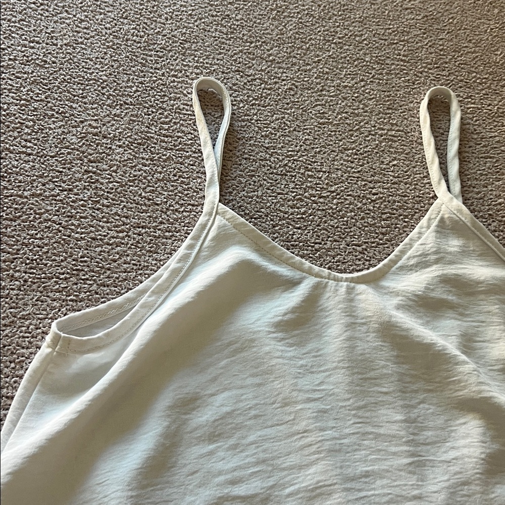 Carly Jean Los Angeles - Women's Creamy White Button-Down Tank Top - Size Small - Picture 5 of 13